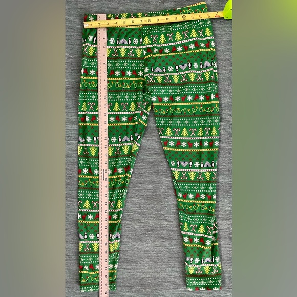 Christmas/Winter Celebration Leggings.  Like New! Worn Once ❄️. Size L (11/13) - Picture 2 of 2